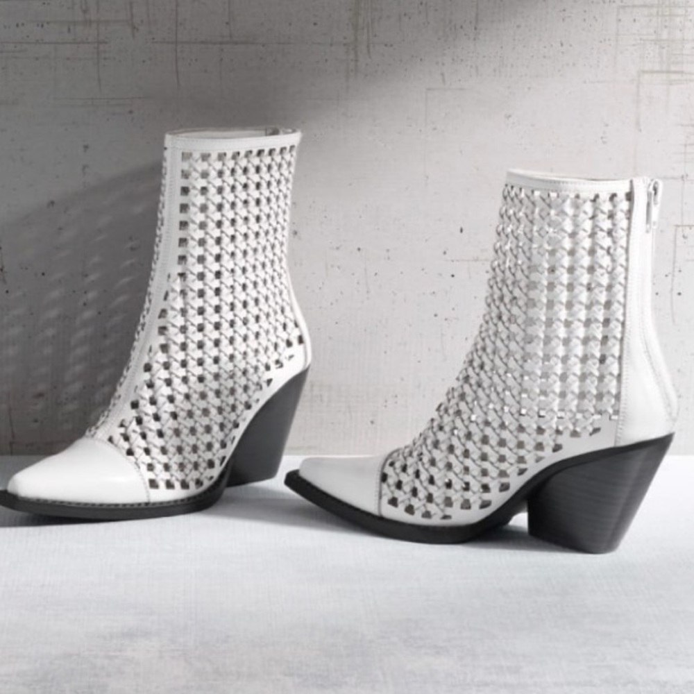 New Jeffrey Campbell Waven Woven Bootie, size 6